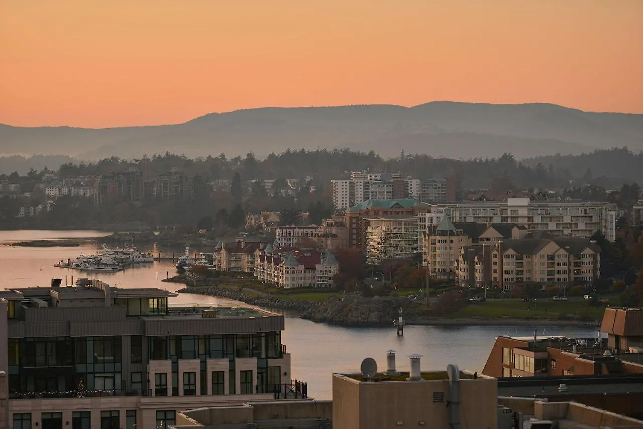 Luxury View Condo In Downtown Victoria